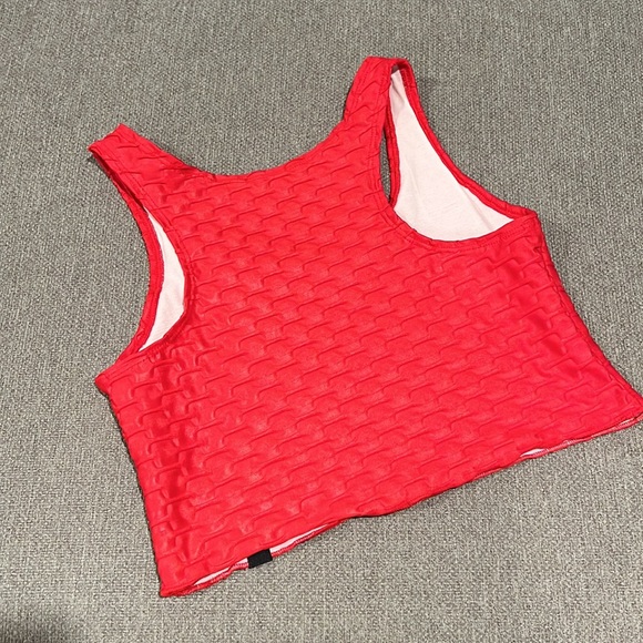 Bootybybrabants chrome tank. Ruby. Perfect cond. - Picture 2 of 4